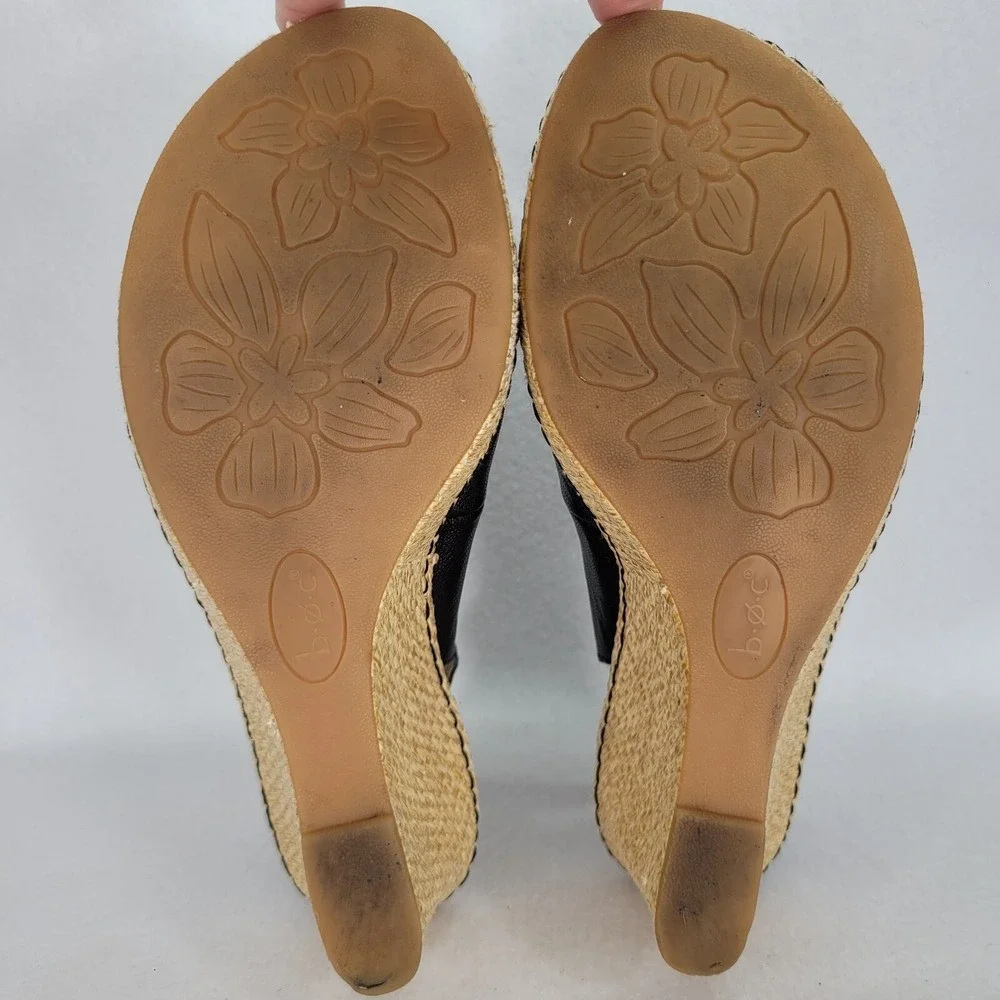 BOC Born Black Leather Peep Toe Wedge Sandals Womens‎ Sz 9 Strappy Flower